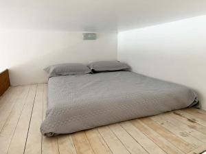 Practical and cozy flat in Ipanema