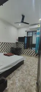 Tushar Guest House - Garli