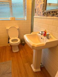 Sleeps 10 - Contractors - Family - Relocators