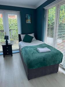 Contractors - Family - Relocators