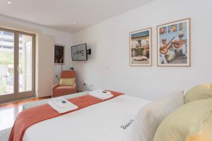 Liiiving in Porto - Trindade Deluxe Studios