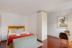 Liiiving in Porto - Trindade Deluxe Studios