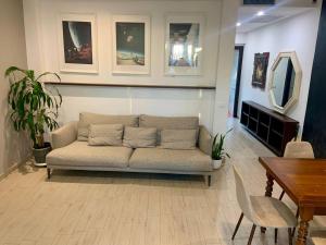 Alerì Central Apartment - Zona Pedonale