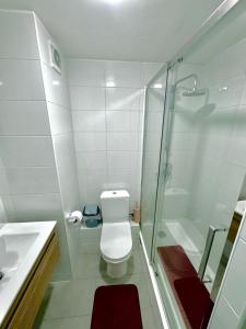 Apartamento en exclusivo barrio Lomas de san Andrés con estacionamiento