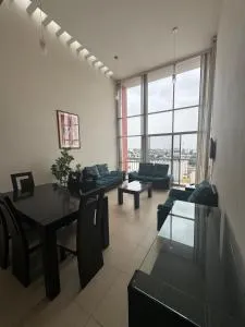 Amplio departamento con balcon - Pozuelos