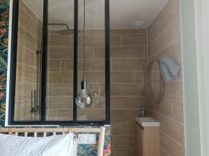 Appartements Augustine Cosy Studio Vue Mer - Parking gratuit : photos des chambres