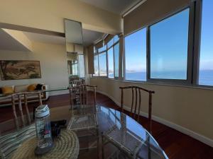 Copacabana de frente para o mar.