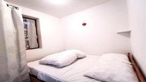 Résidence Les Ecrins - ECRINS211 - APPARTEMENT 4 PERSONNES, SECTEUR 1700M AVEC BALCON MAE-7341