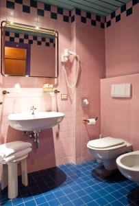 Double or Twin Room (2 Adults) room in Hotel Gardenia