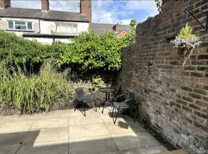 Modern Luxury 4 Bed House in Heart of Macclesfield