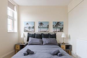 4 Bed Penthouse in Shoreditch