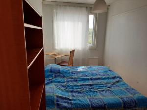 Big Apartment, FREE Parking 25 min to Center