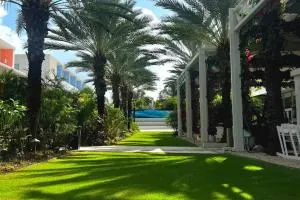 The Grove - West Bay