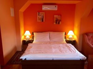 Quadruple Room with Extra Bed room in Penzion U Golema