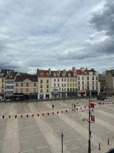 Appartements Premium House en Hypercentre - Parking inclus et a 7 mins RER A : photos des chambres