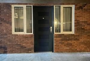 Twins Twin Apartments