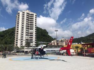 APTO 4 - COND BEIRA MAR, 3 dorm, 2 suítes, Ar-Cond, Wi-Fi, 2 Garagens, Piscina