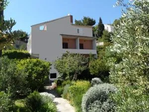 Apartments Mari - Krilo