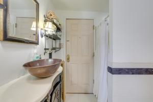 Walk to Shore Beachgoers Studio in Ocean City!