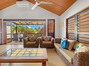 Pure Magnetic Villa 10