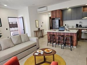 Adorable estudio en la Zona Romántica con RoofTop 501