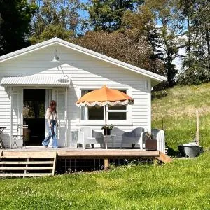 Little House at the Horseshoe, Tuki Tuki Valley - Poukawa