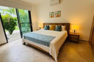 Louisa Apart-Hotel Las Ballenas