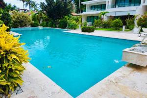 Louisa Apart-Hotel Las Ballenas