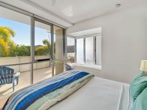 1 Bright Point Apartment 2204