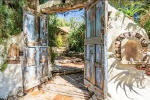 Private Romantic Escape, Hidden Gem w Hot Tub - Lakeside Park