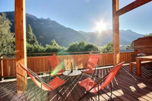 Appartements Chalet Prestige cheminee vue excep serrechevalierholidays : photos des chambres