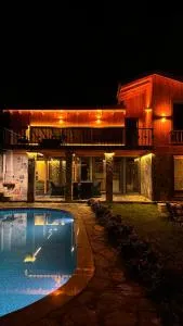 With Private Pool Defne - 希莱