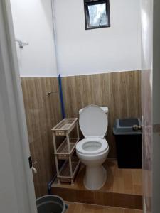 NON AIRCON STUDIO TYPE UNIT Salvacion Palo Room 9