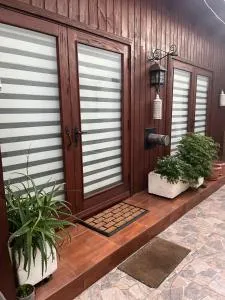 Cabaña rústica y elegante - Pitrufquén