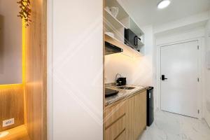 Zainalofts7 República - ao lado metrô 1812 DT