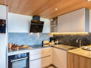 Appartements Appartement 4 pieces avec spa et parking - 8 pers. - FR-1-810-12 : photos des chambres