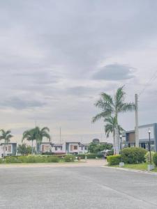 Homestay at Phirst Park Homes Tanza