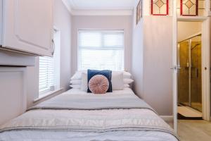 Stylish 1-Bed Apartment in St. Annes