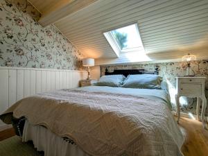 B&B / Chambres d'hotes Chambre Verte avec Jardin partage pres du Puy-en-Velay - FR-1-582-498 : photos des chambres