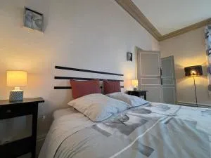 Chambres élégantes avec piscine et parking - FR-1-591-696 - Chalais