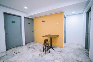 Swing & Pillows - Seri Kembangan Selangor