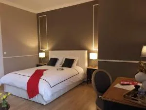 Séjour de Charme au Château avec Petit-Déjeuner et Parking - FR-1-591-705 - Cluis