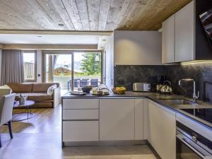 Appartements Appartement 4 pieces aux Saisies avec SPA, parking, accessible PMR - FR-1-810-4 : photos des chambres