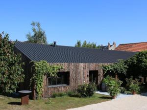 B&B / Chambres d'hotes Chambre Madeleine avec 2 lits simples et table d-hotes - FR-1-590-468 : photos des chambres