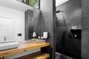 Privately Managed Golf View Villa 3 Bangalay Villas