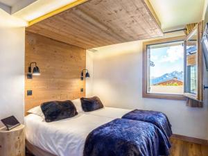 Appartements Appartement 4 pieces aux Saisies avec SPA, parking, accessible PMR - FR-1-810-4 : photos des chambres