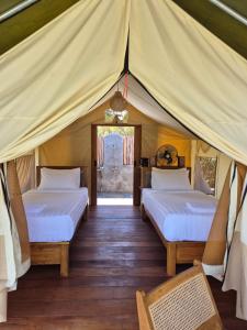 Desa Air Hot Springs & Glamping