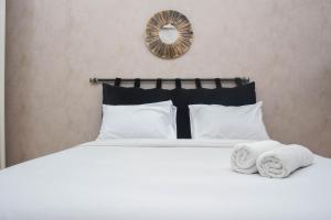 Fancy and Nice Studio at Cinere Resort Apartment By Travelio