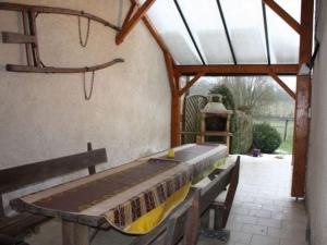 Maison familiale avec cheminée, jardin et WiFi à Esley, Vosges - FR-1-589-743