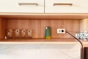 Treasure swimming Condo WiFi